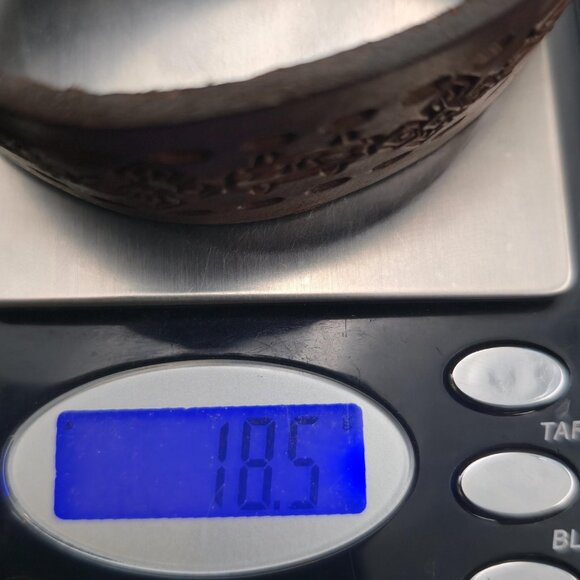 6.5 Inch 3 Button Adjustable Wide Pattern Leather Bracelet B971 - Picture 6 of 6